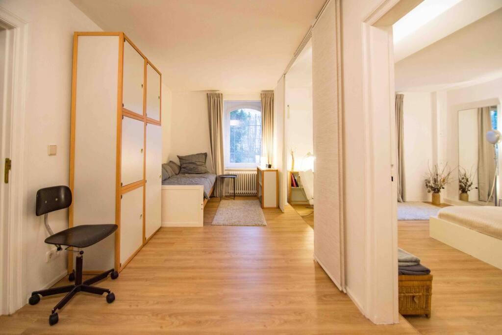 Ground Floor In Villa In Charlottenburg Garden View Berlin Exterior foto